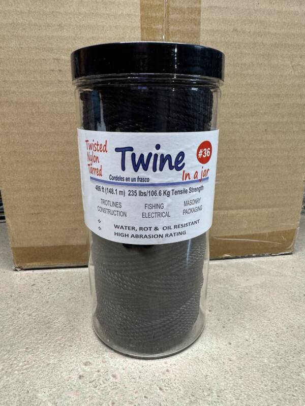 #36 TARRED TWISTED LINE 486' tensile strength 235lbs - Image 2