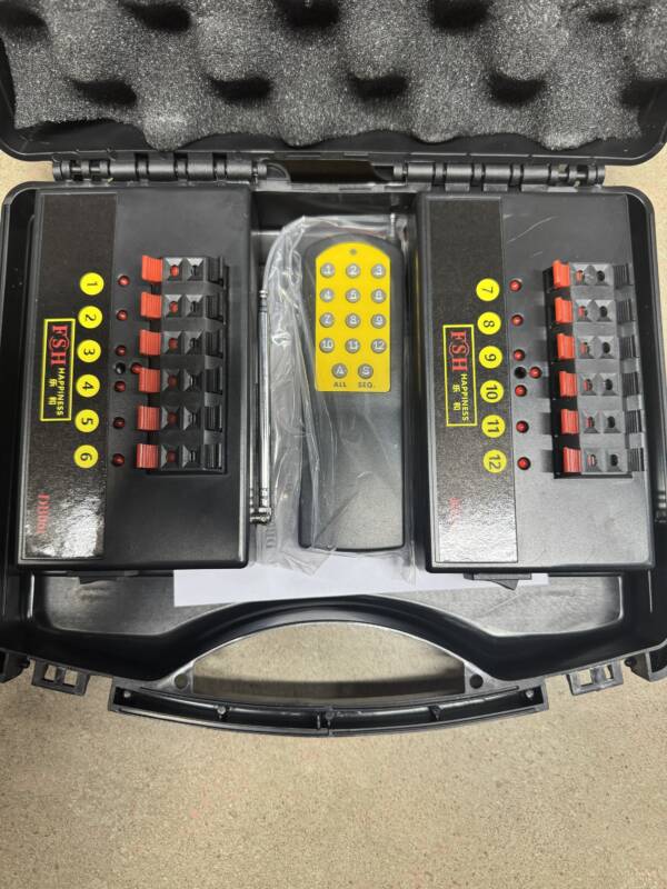 12 Cue Firework Firing Unit - Image 4