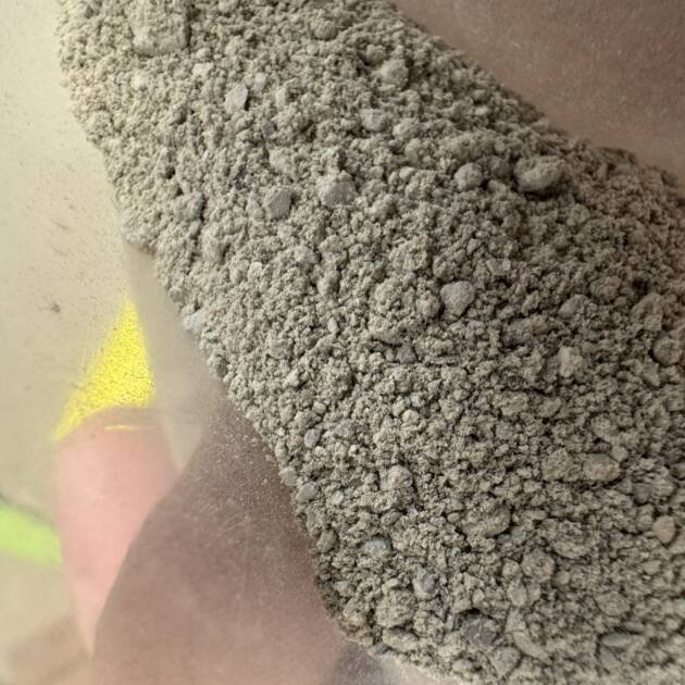 5lbs BENTONITE CLAY 
FINE GRANULAR