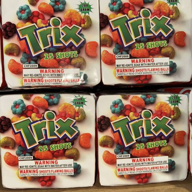 TRIX  25s  200gram  MAX LOAD  multi shot cake