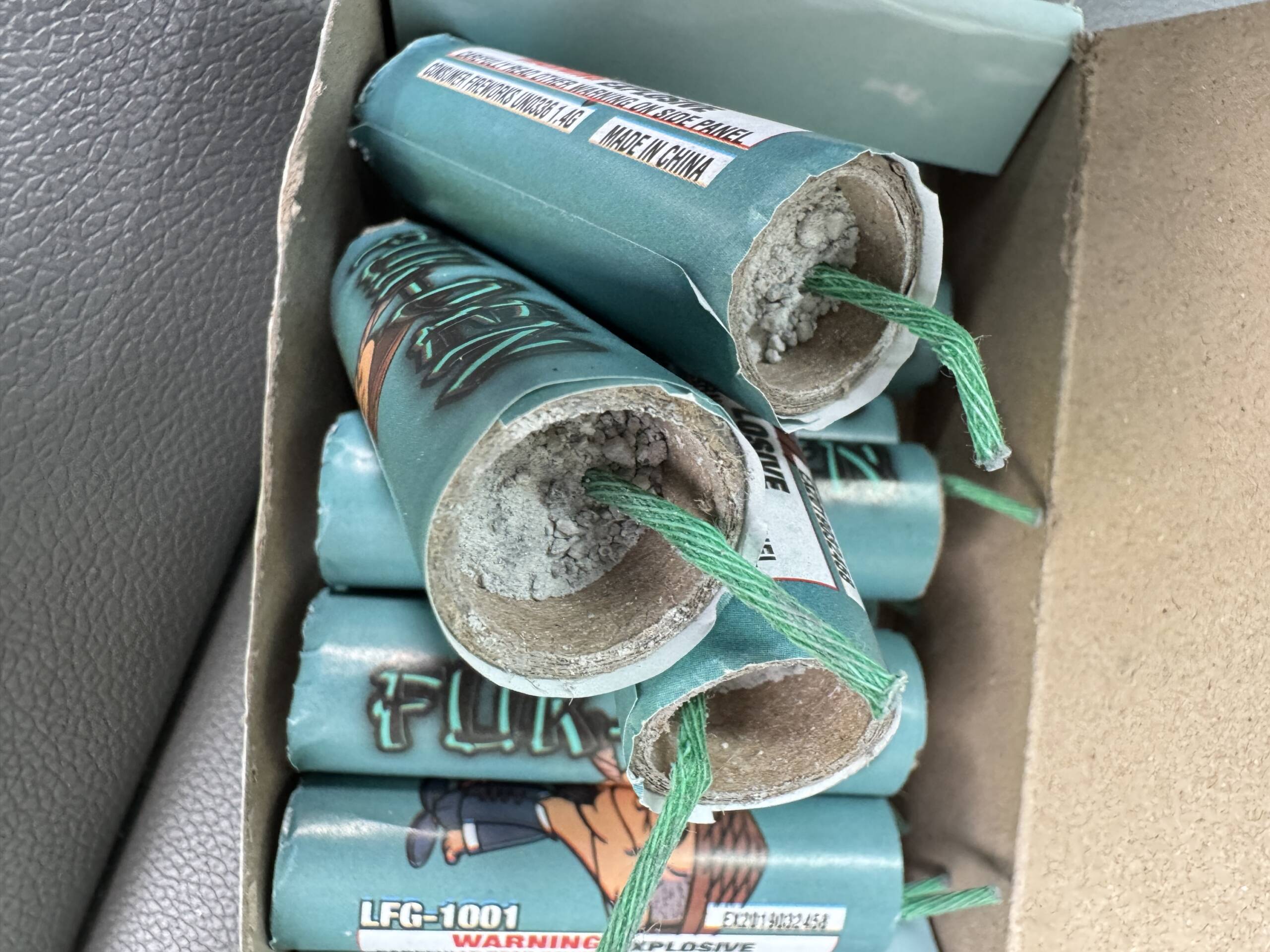 MASTER BLASTER FIREWORK ASSORTMENT ( no novelties) - Image 22