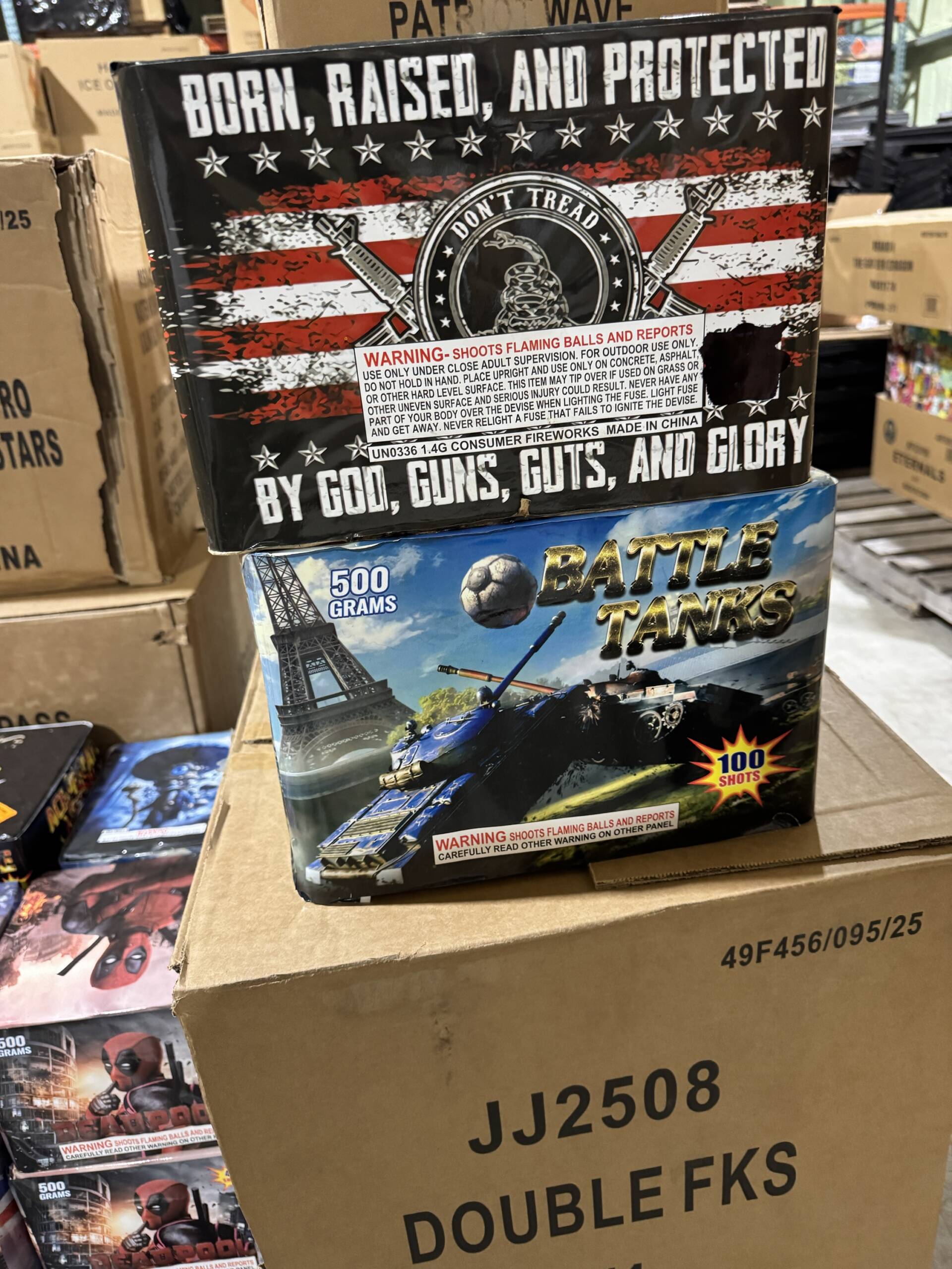 MASTER BLASTER FIREWORK ASSORTMENT ( no novelties) - Image 10