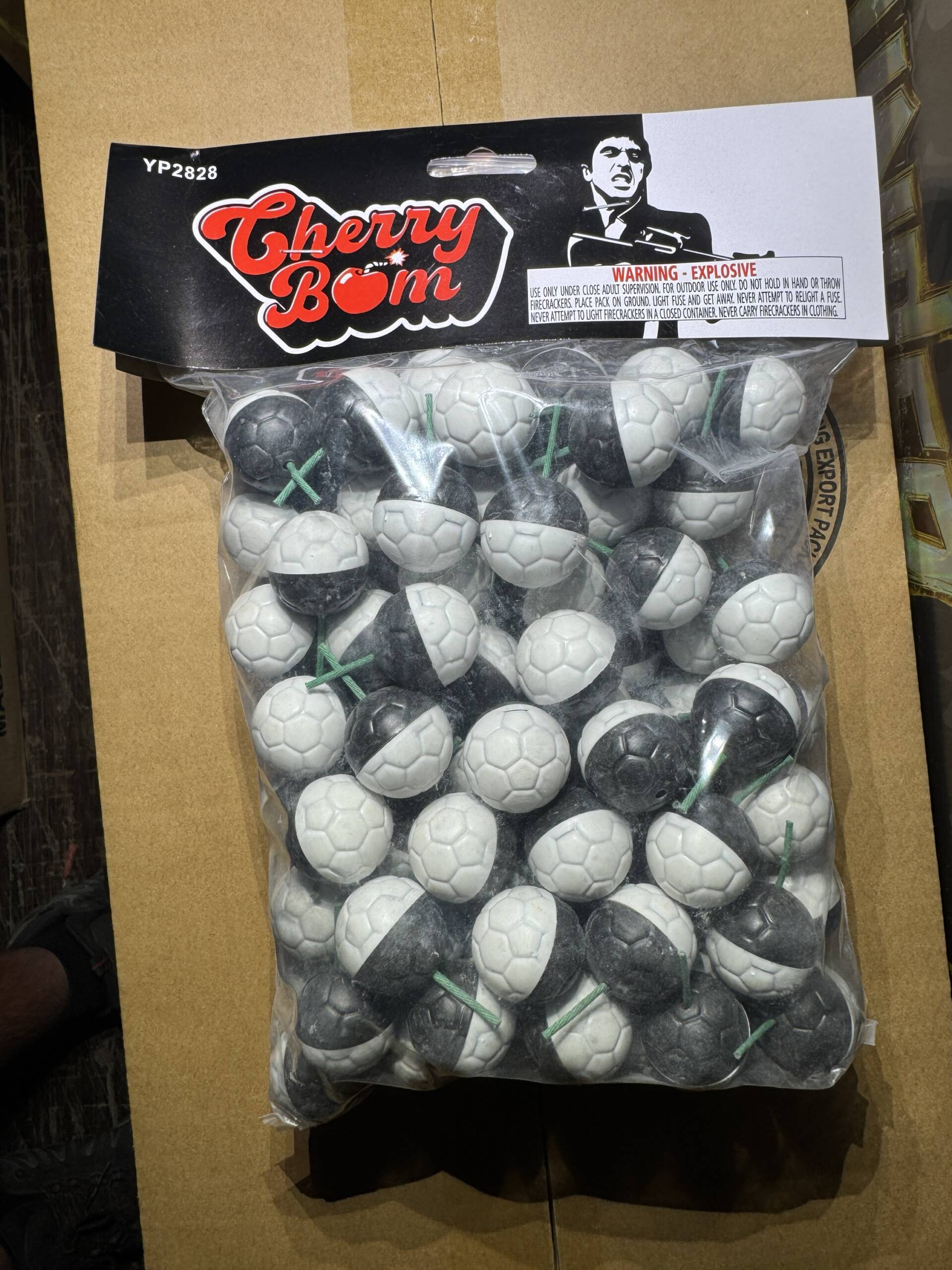 Cherry bomb soccer ball crackers 100pc