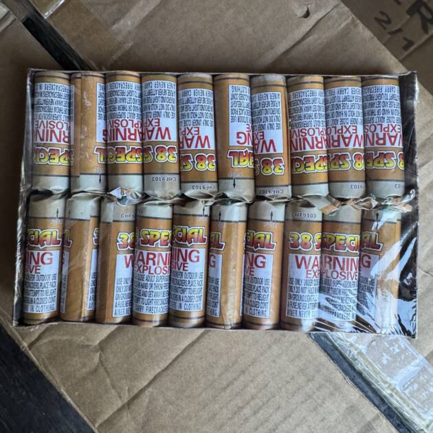 38 special crackers 20 pk
