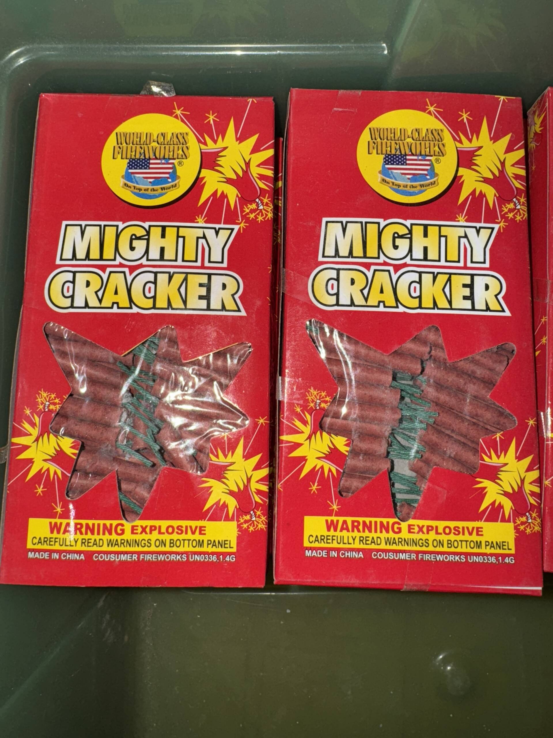 MASTER BLASTER FIREWORK ASSORTMENT ( no novelties) - Image 25