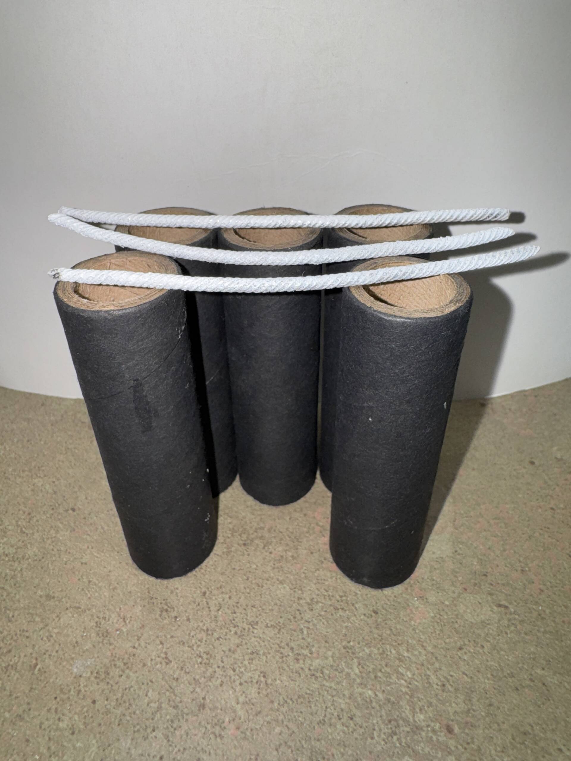EXTRA HIGH QUALITY INSERT TUBES 3/4" Id x 3.5"L x 1.0" Od W/ Heavy Tight Wound 1/8" wall (FLAT BLACK & FLAT RED ) BLADE CUT CLEAN ENDS - Image 2